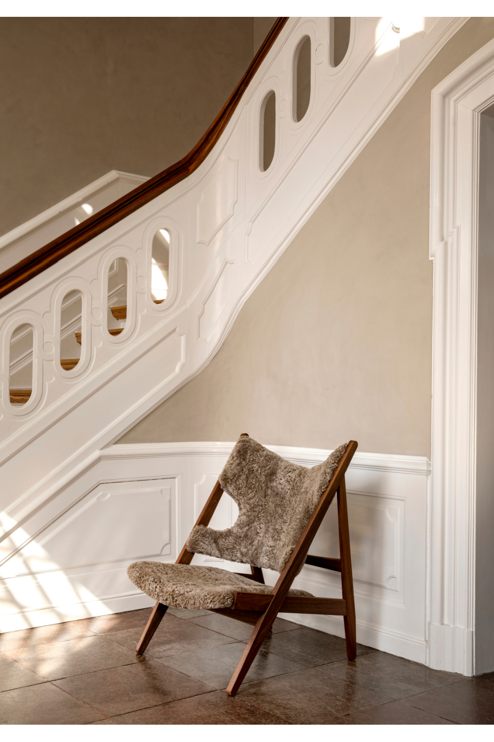   Sheepskin Lounge Chair | Oroa.com