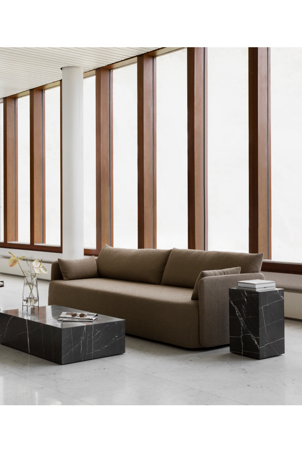   Modern Minimalist 3-Seater Sofa | Oroa.com