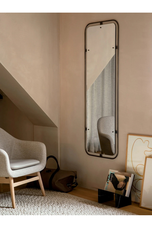   Minimalist Shell Lounge Chair | Oroa.com