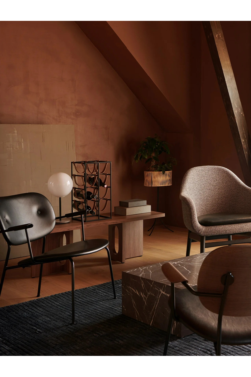   Minimalist Shell Lounge Chair | Oroa.com