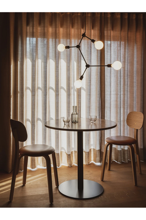   Round-Base Dining Table | Oroa.com