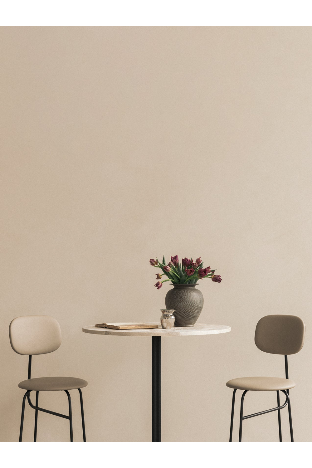   Round Base Column Bar Table | Oroa.com