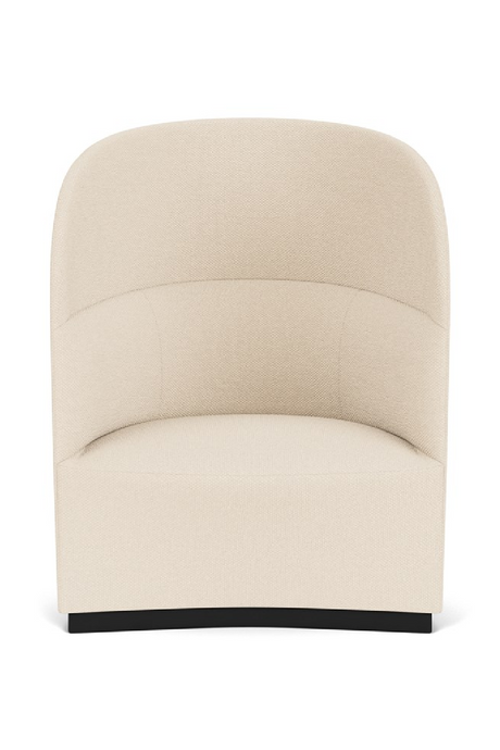   High-Back Lounge Chair With Power Outlet | Oroa.com