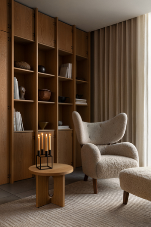   Modern Wingback Lounge Chair | Oroa.com