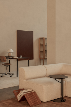   Adjustable Round Side Table | Oroa.com