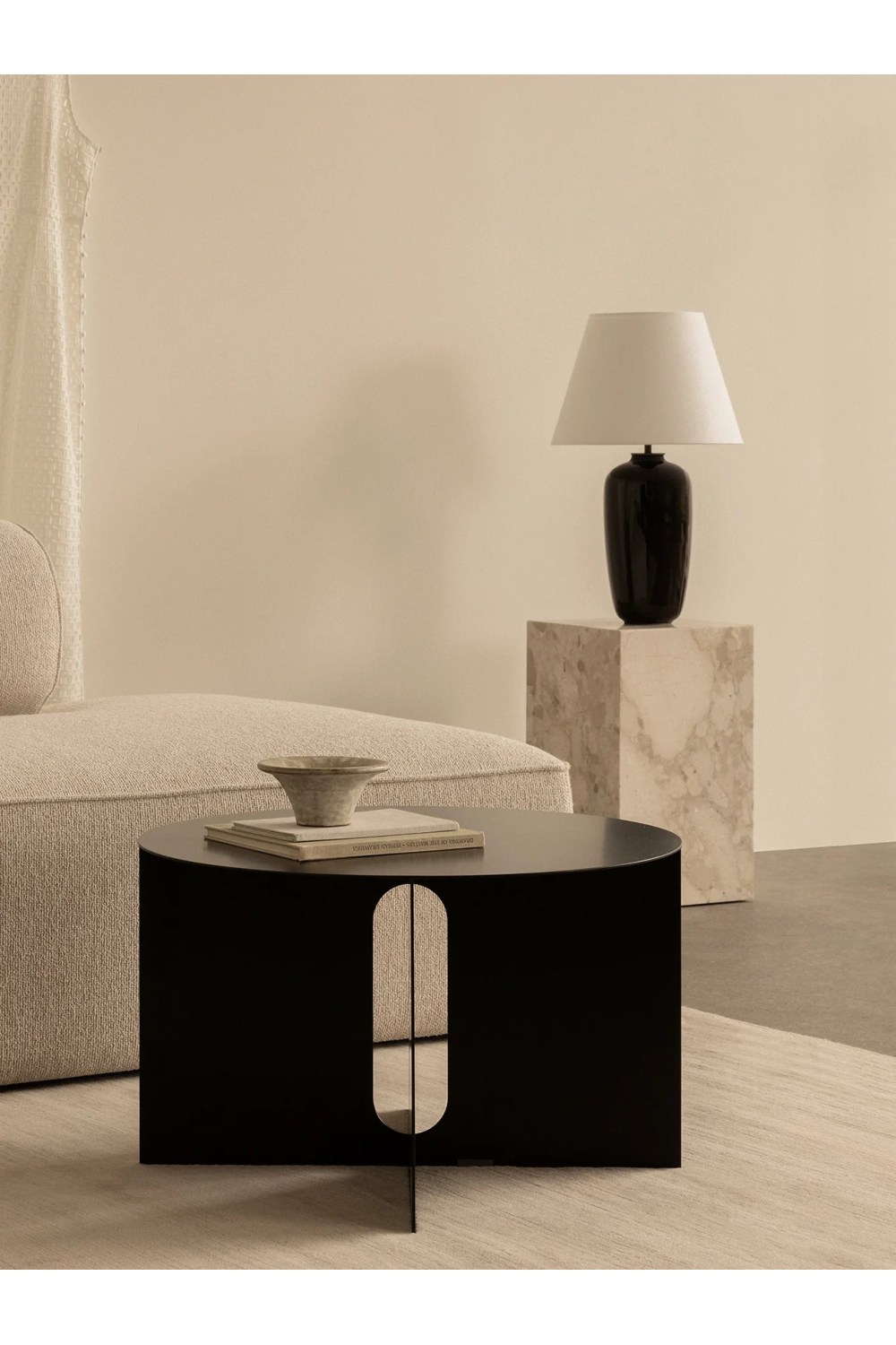   Steel Side Table | Oroa.com