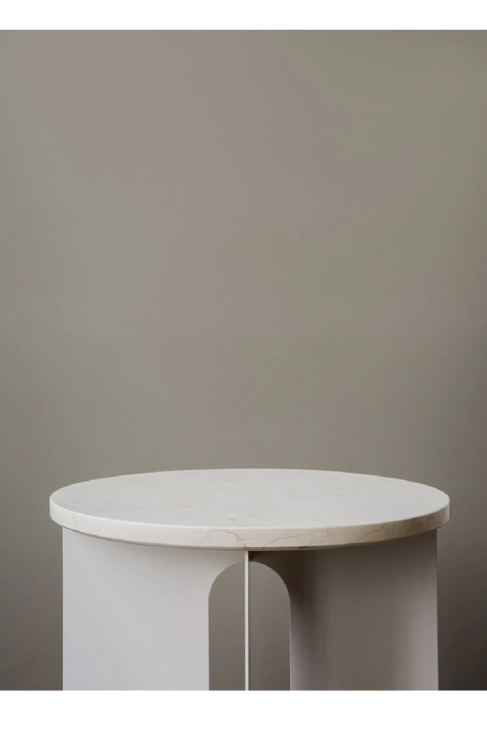   Steel Side Table | Oroa.com