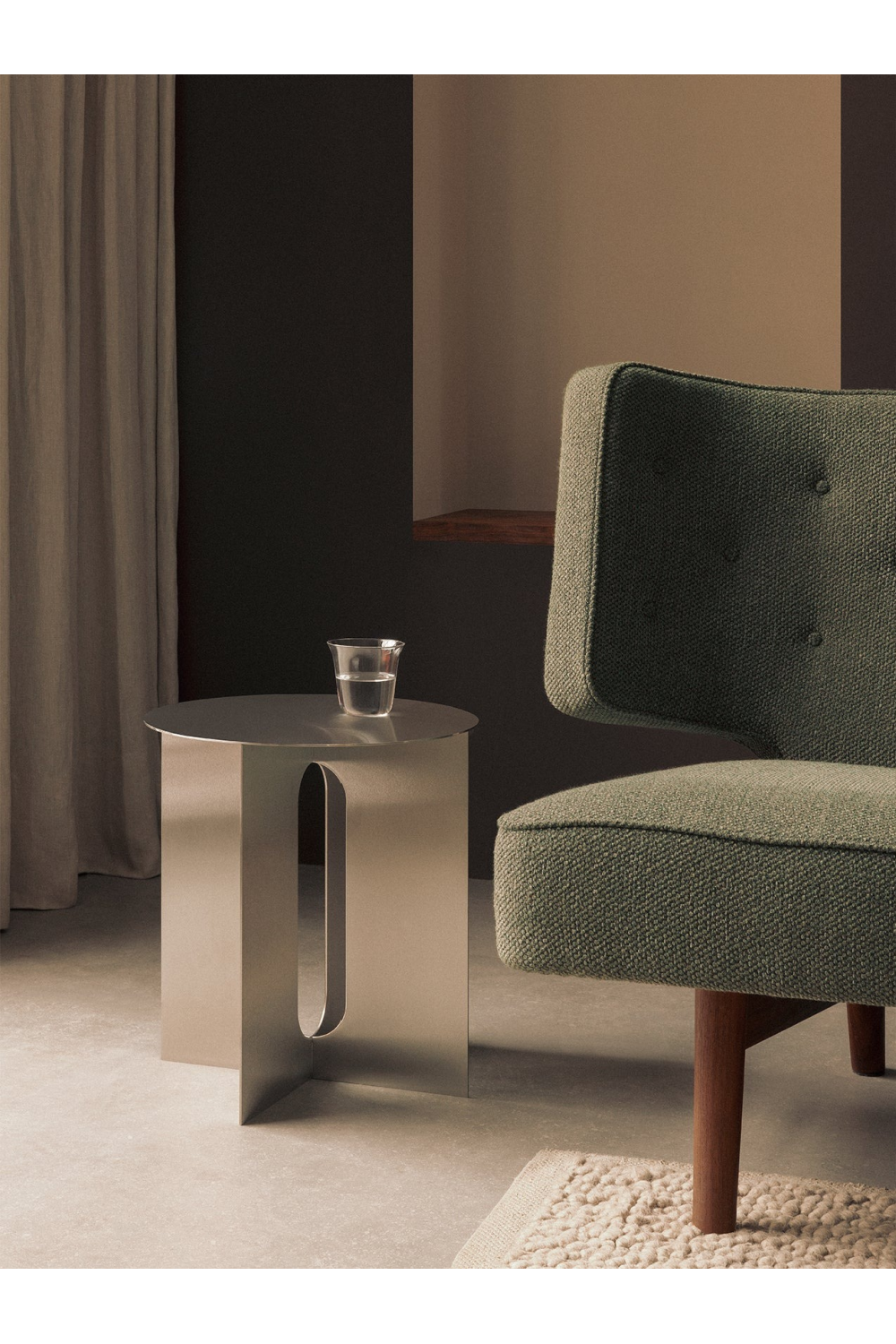   Steel Side Table | Oroa.com