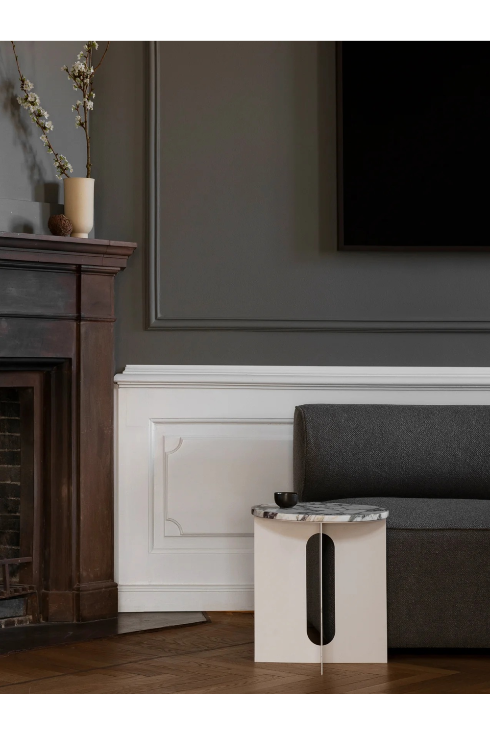   Steel Side Table | Oroa.com