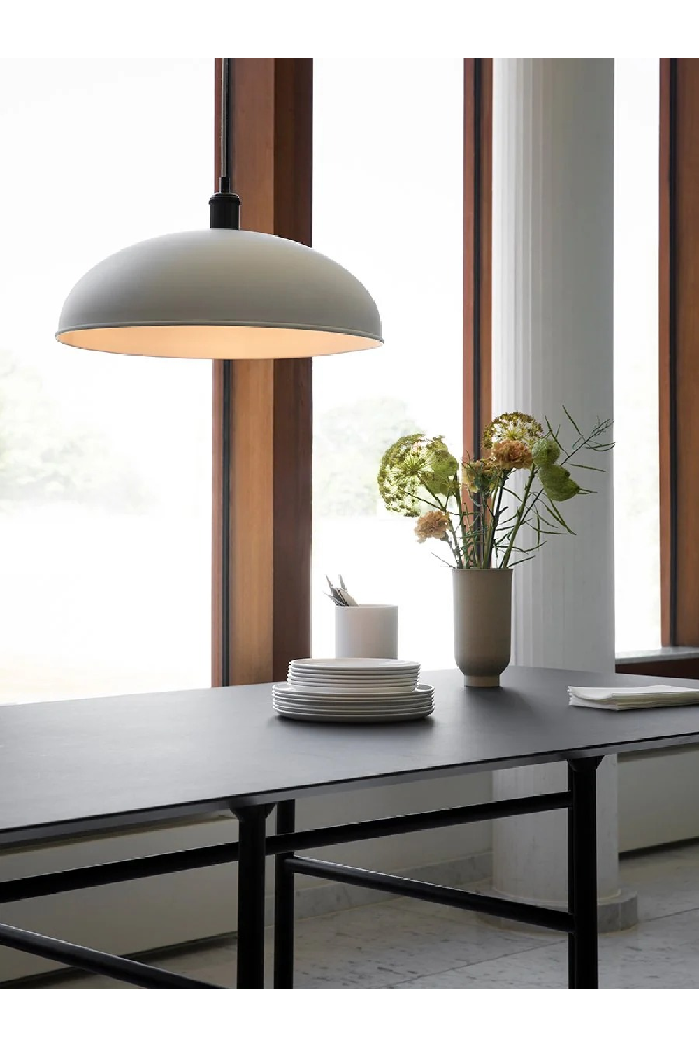   Rectangular Minimalist Dining Table | Oroa.com