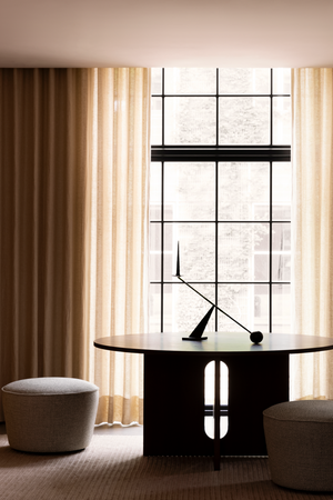   Intersecting-Base Round Dining Table | Oroa.com
