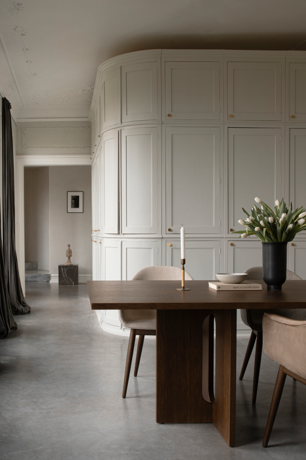   Intersecting-Base Oak Dining Table | Oroa.com