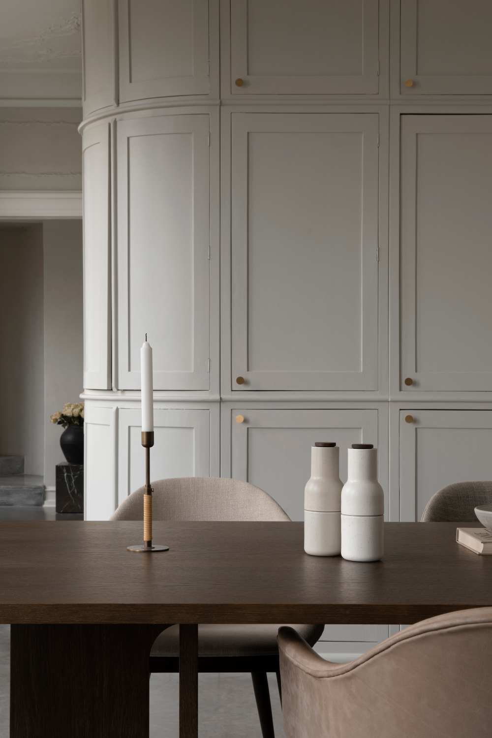   Intersecting-Base Oak Dining Table | Oroa.com