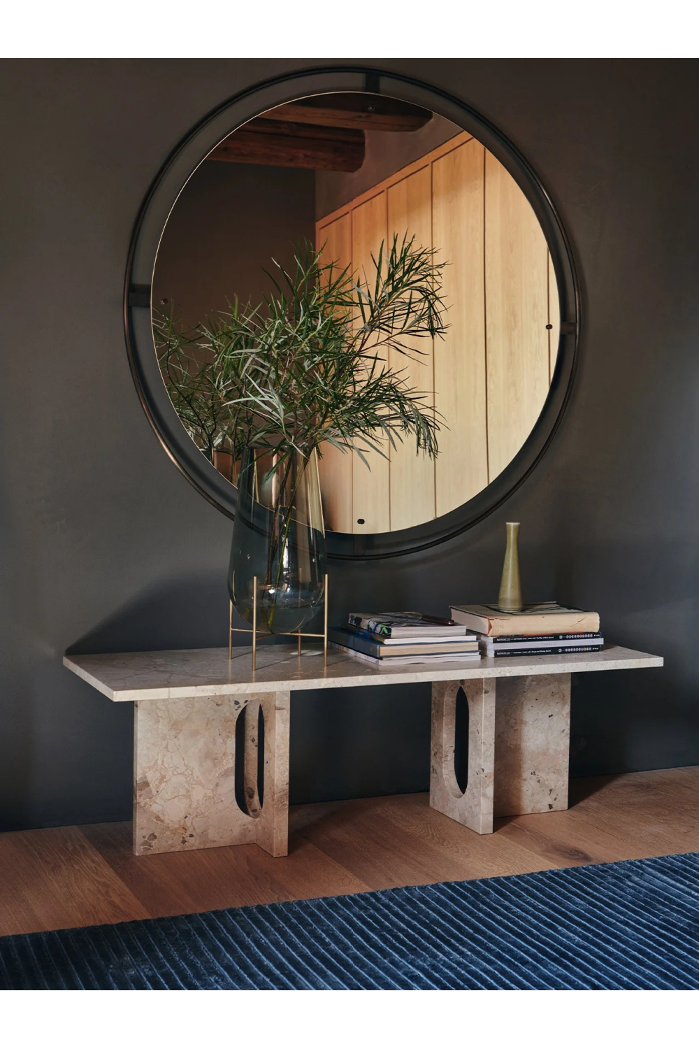   Solid Marble Lounge Table | Oroa.com