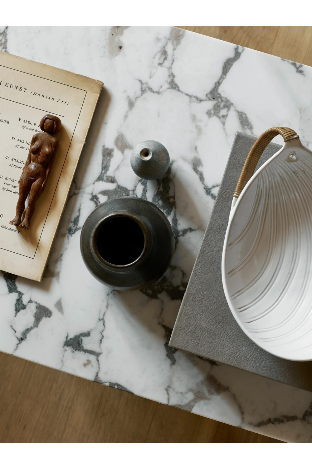   Solid Marble Lounge Table | Oroa.com