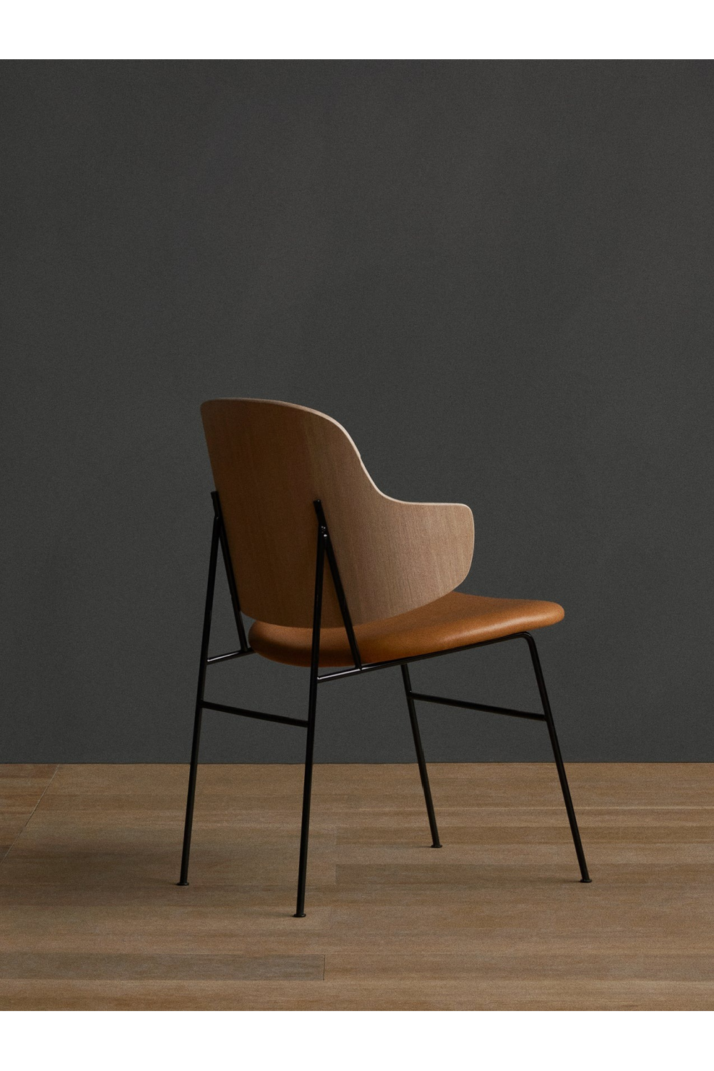   Wooden-Back Dining Chair | Oroa.com