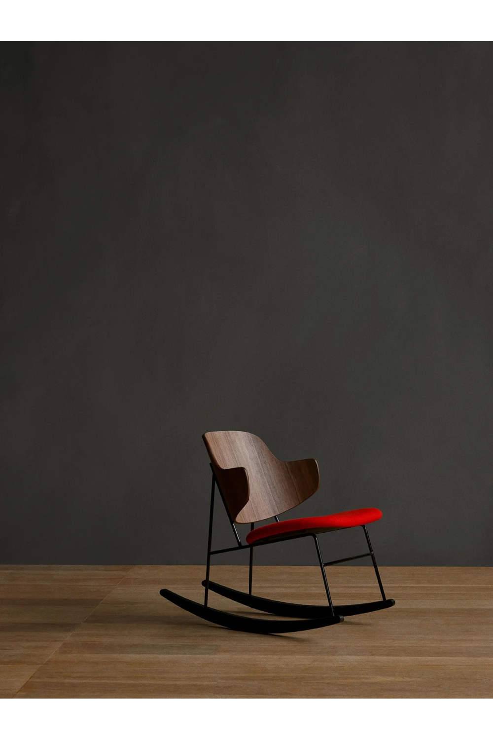   Wooden Rocking Chair | Oroa.com