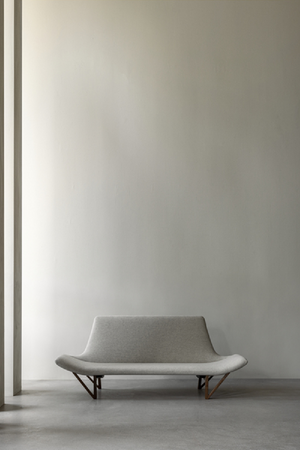   Wooden V-Leg Sofa | Oroa.com