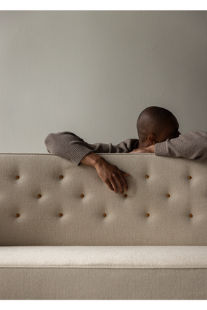   Button-Tufted 2-Seater Sofa | Oroa.com