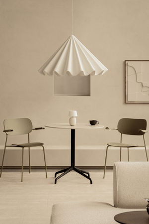   White Wavy Conical Pendant Lamp | Oroa.com