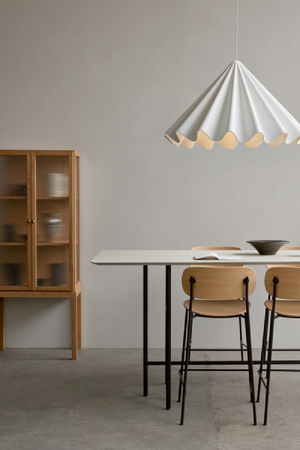   White Wavy Conical Pendant Lamp | Oroa.com