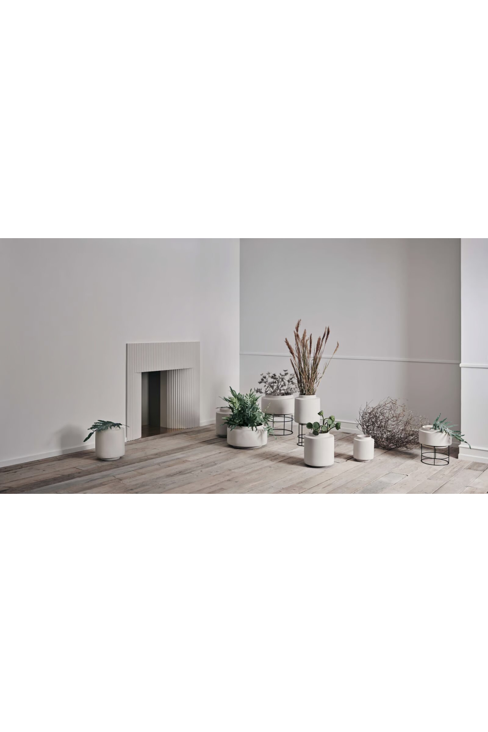   Gray Textured Flowerpot | Oroa.com