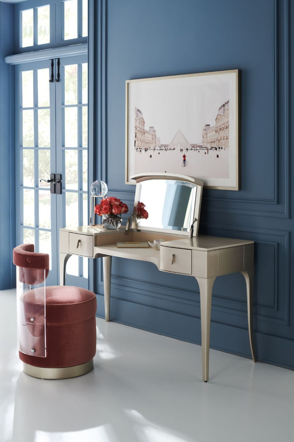   Flip Top Mirror Vanity Table | Oroa.com