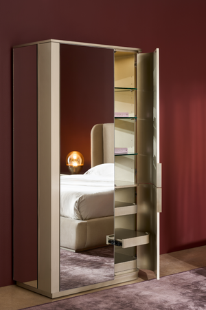  Silver Gloss Cabinet | Oroa.com