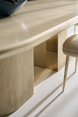  Wooden Extendable Dining Table | Oroa.com