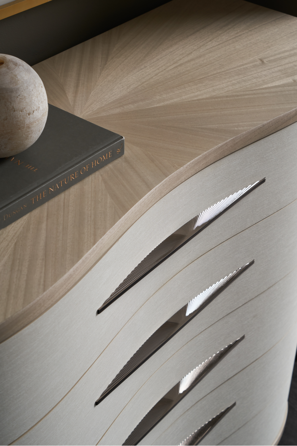   Vinyl Curved Dresser | Oroa.com