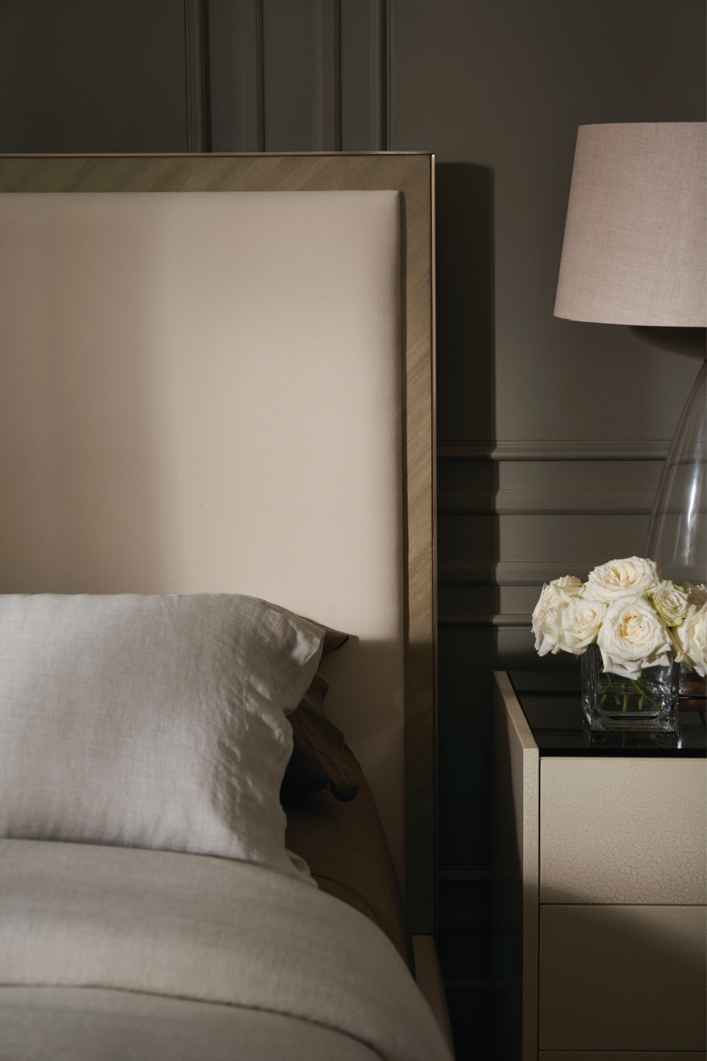   Cream 3-Drawer Nightstand | Oroa.com