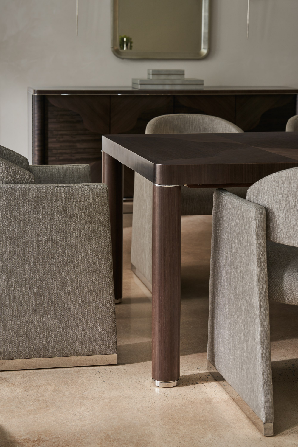   Gray Geometrical Dining Chair | Oroa.com