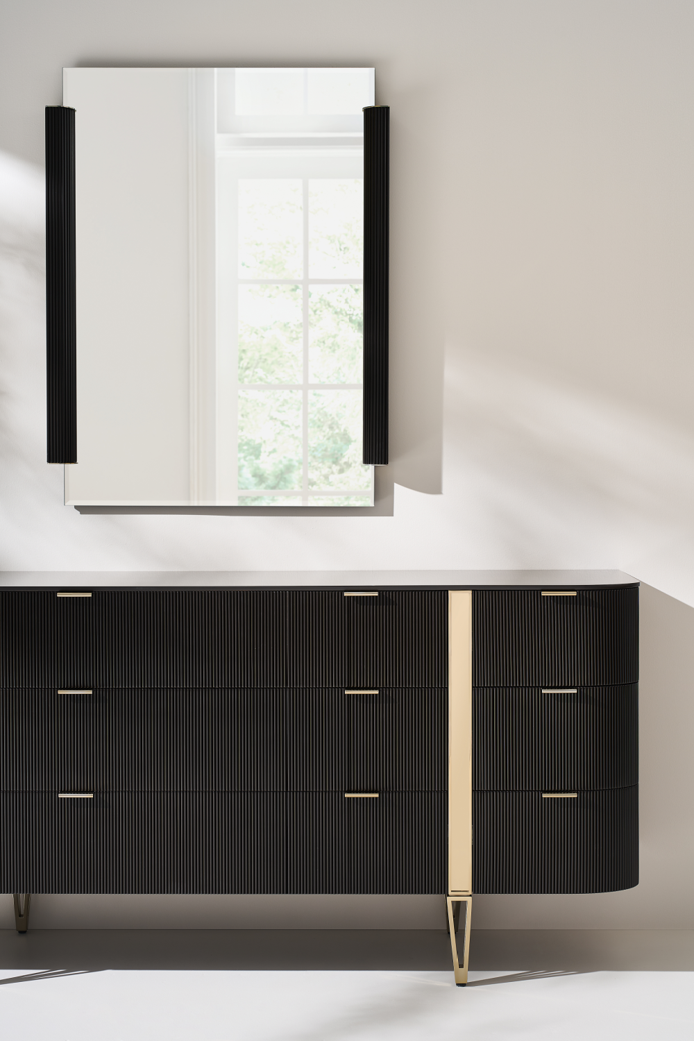   Fluted Front 9-Drawer Dresser | Oroa.com