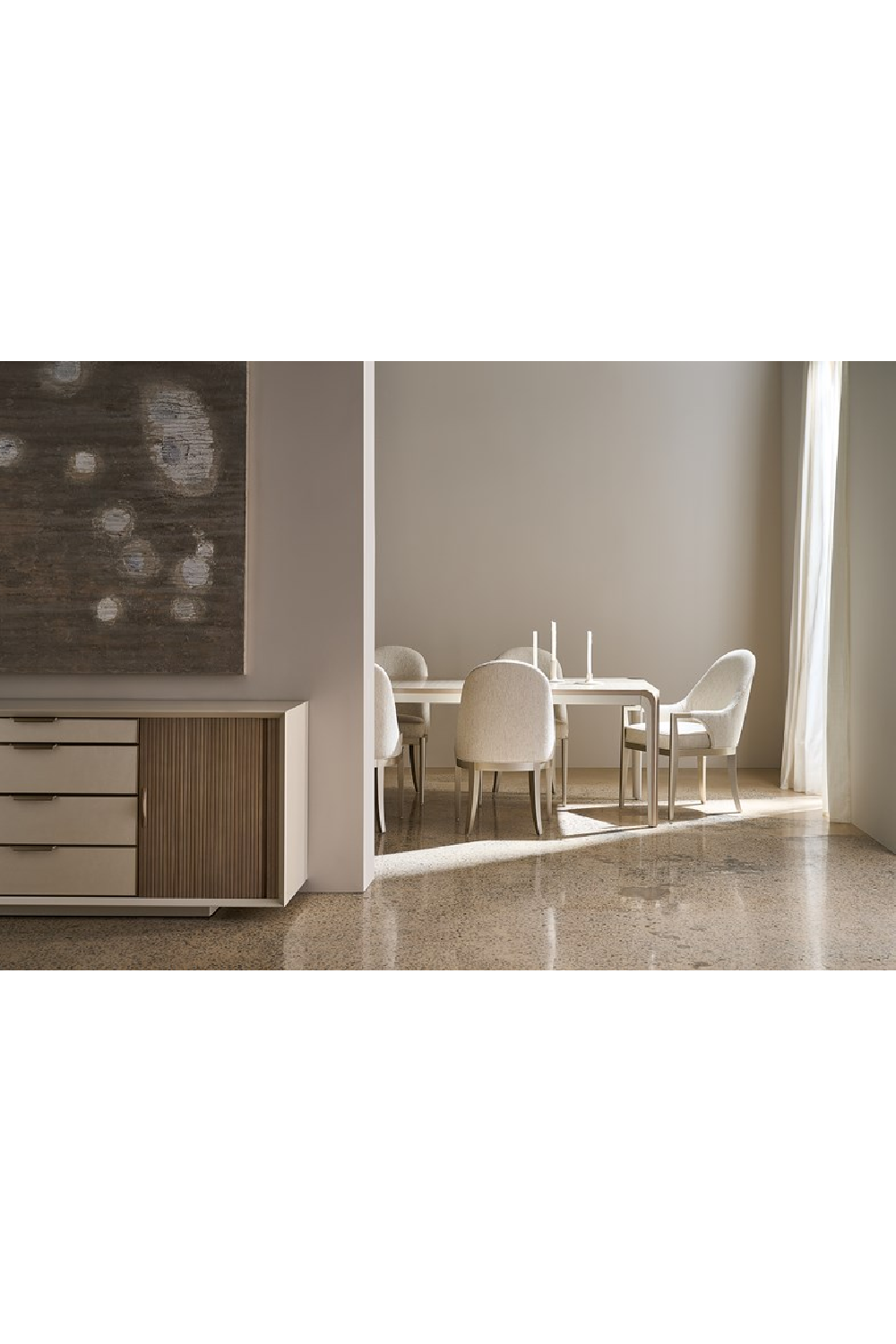   White Arched-Back Dining Armchair | Oroa.com