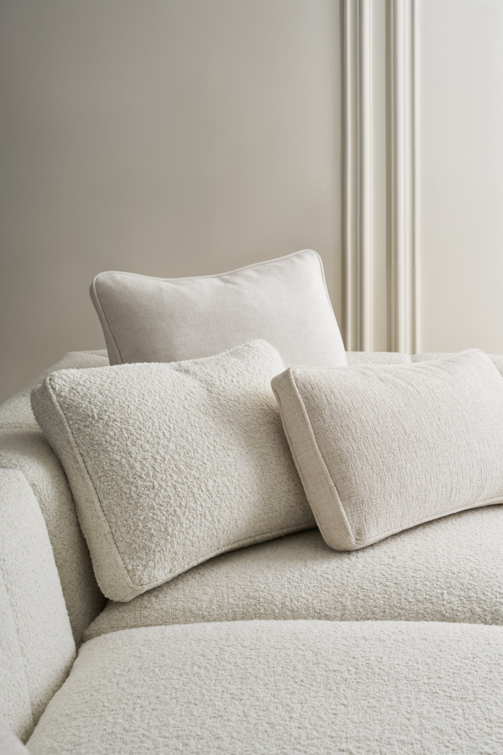   White Modern Sectional Sofa | Oroa.com