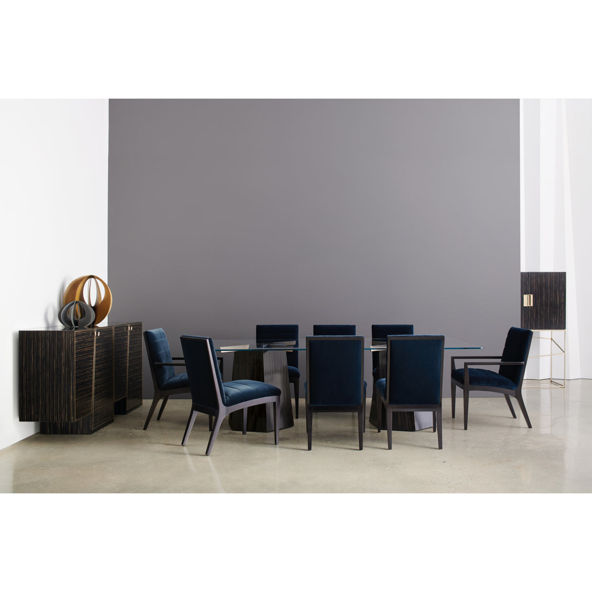   Striated Black Base Dining Table | Oroa.com