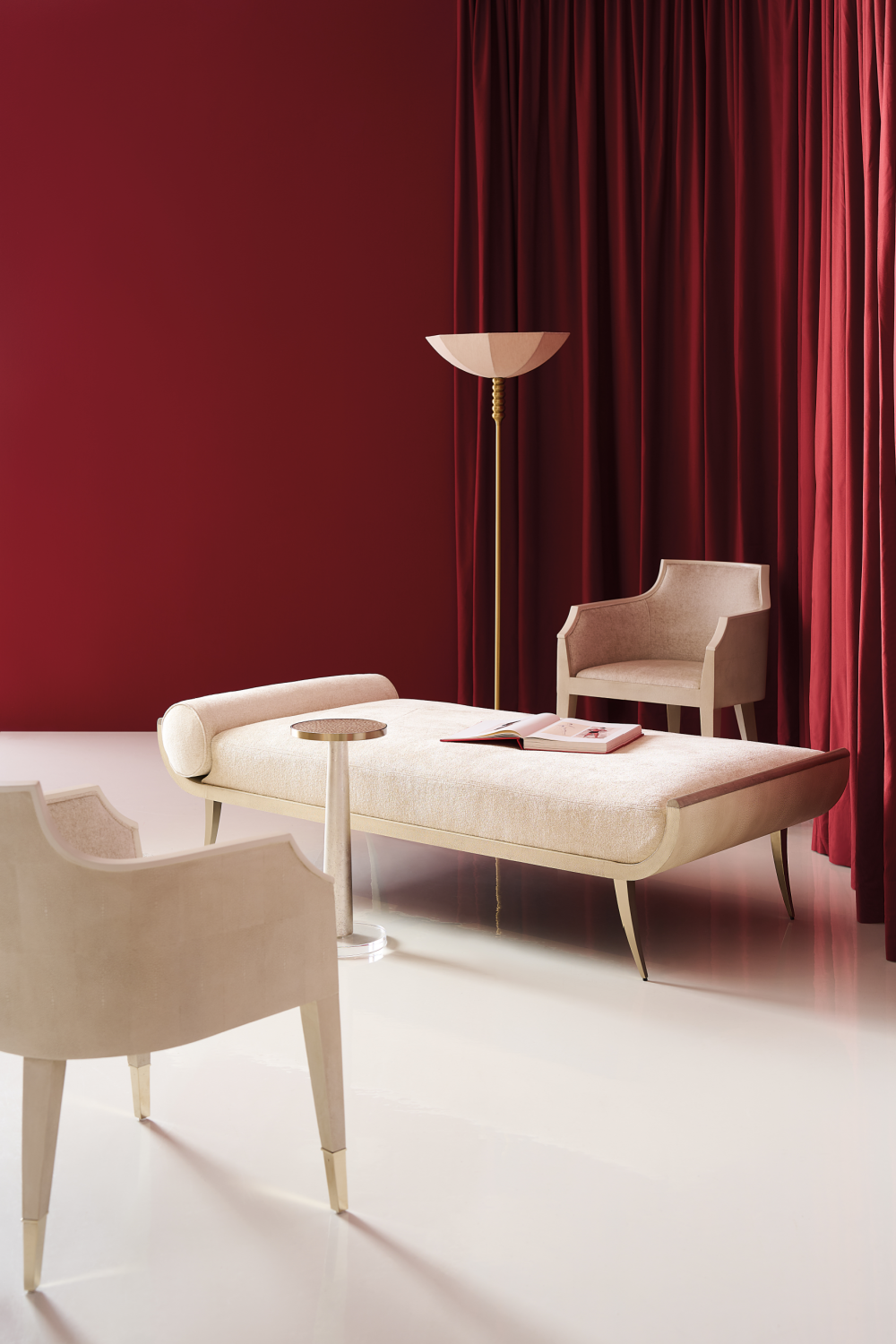   Cream Velvet Chaise | Oroa.com