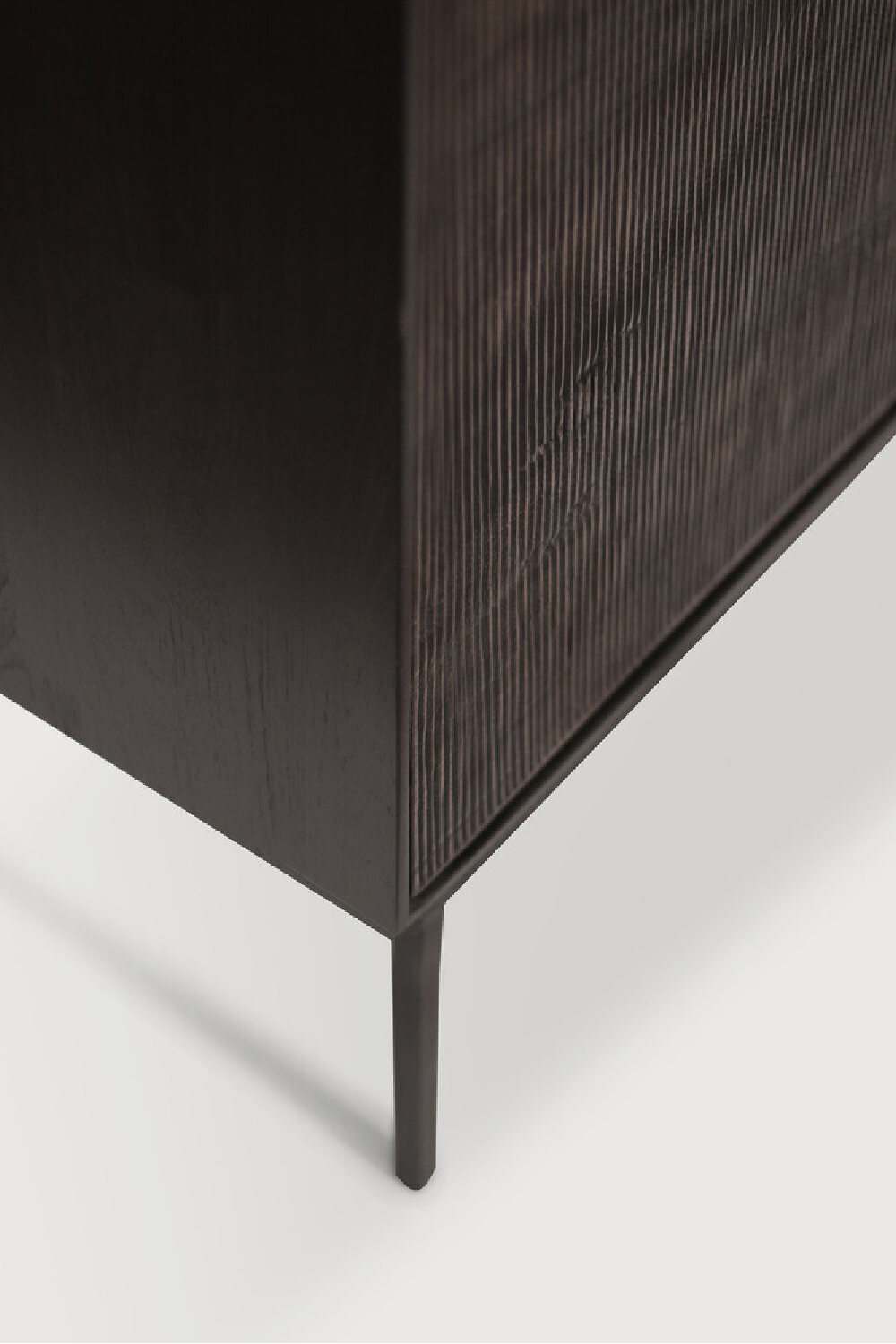   Varnished Teak Black Sideboard | Oroa.com