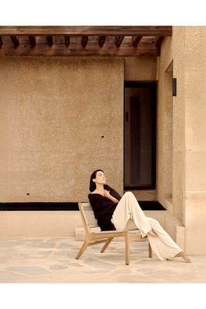   Beige Woven Outdoor Lounge Chair | Oroa.com