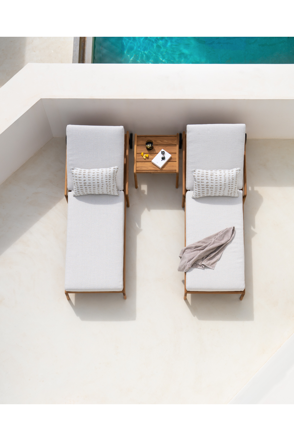   Teak Adjustable Outdoor Lounger | Oroa.com