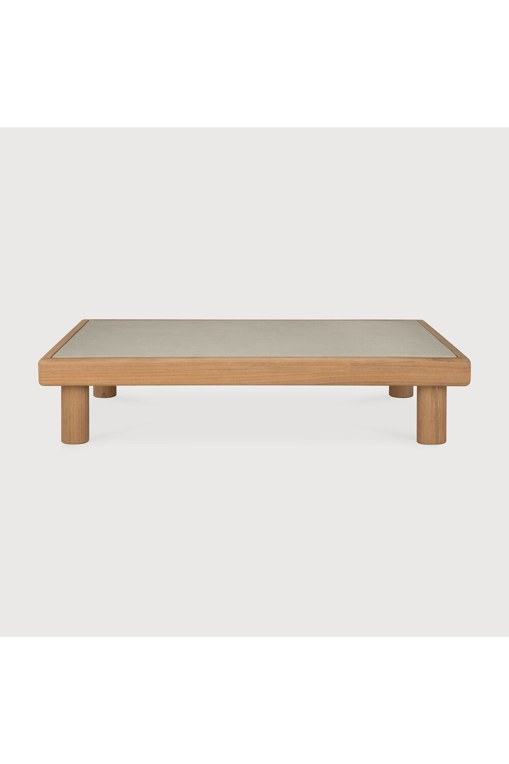   Concrete Outdoor Coffee Table | Oroa.com