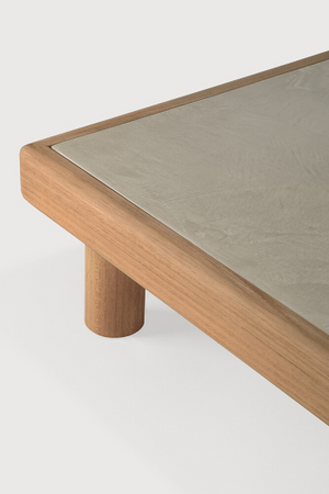   Concrete Outdoor Coffee Table | Oroa.com