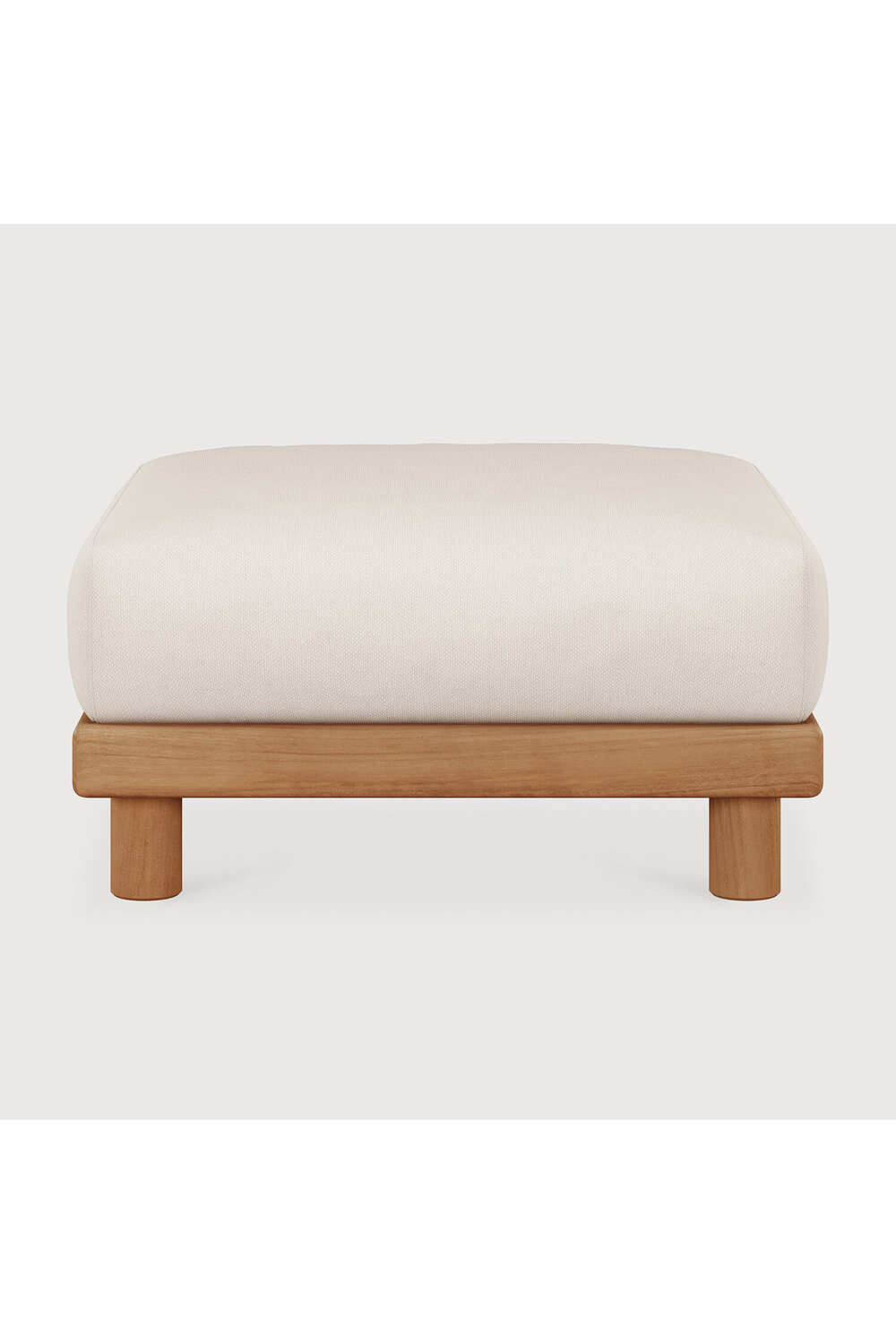   White Cushioned Outdoor Ottoman | Oroa.com