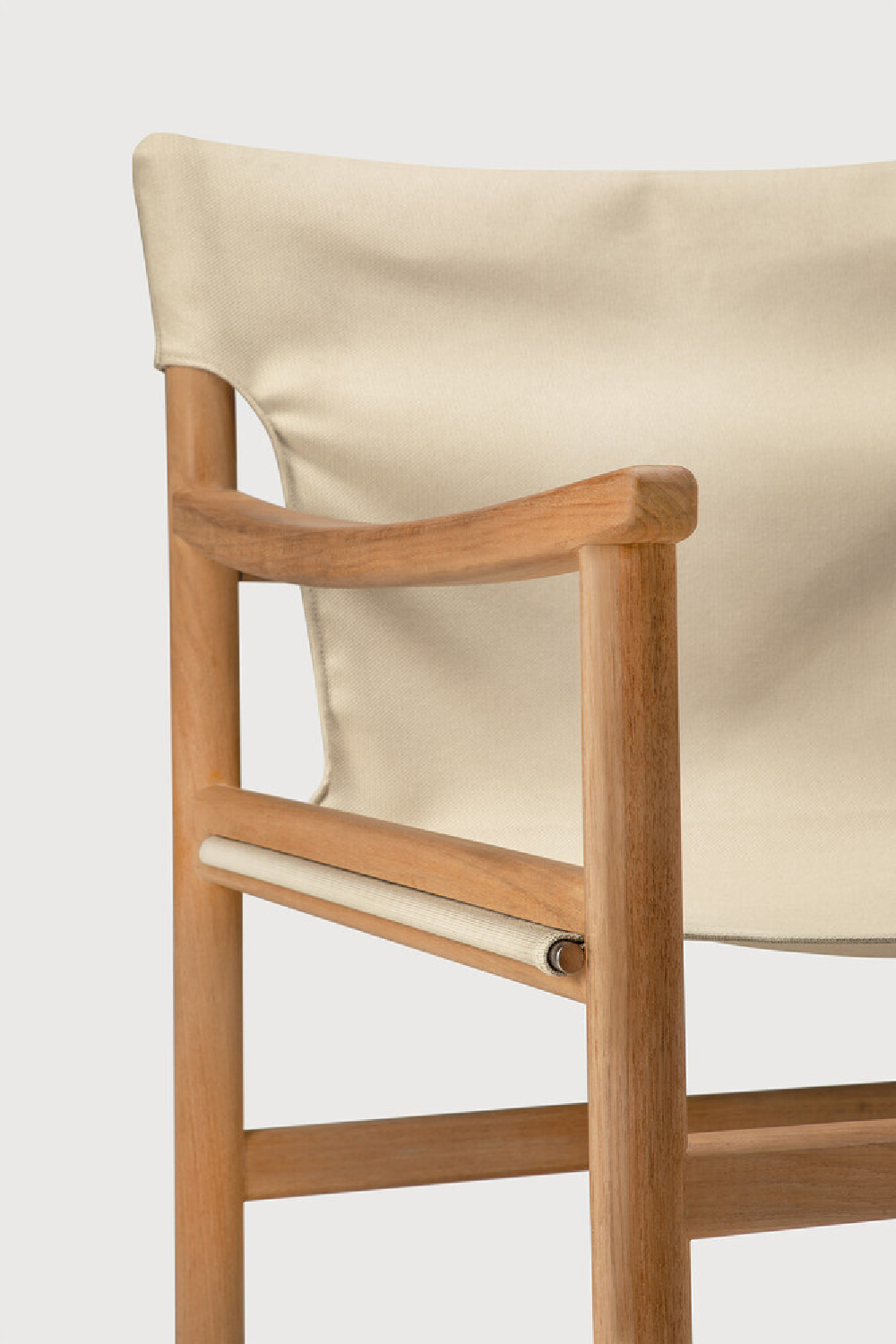   Minimalist Outdoor Lounge Chair | Oroa.com