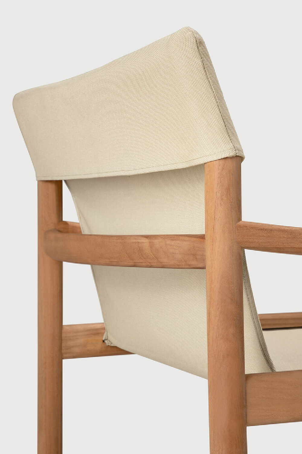   Minimalist Outdoor Lounge Chair | Oroa.com