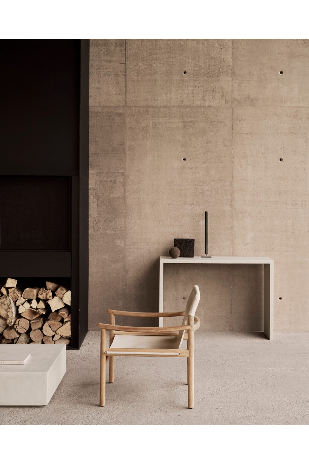  Minimalist Outdoor Lounge Chair | Oroa.com