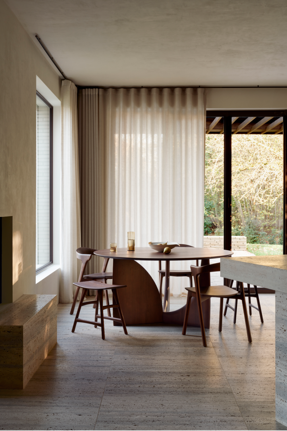   Brown Teak Dining Table | Oroa.com