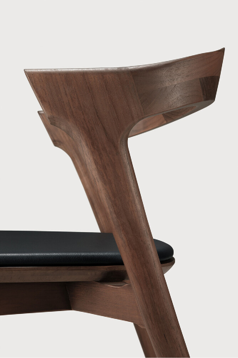   Brown Teak Dining Chair | Oroa.com