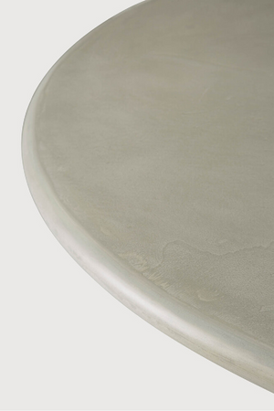   Round Concrete Outdoor Dining Table | Oroa.com