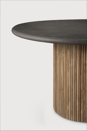   Gray Concrete Outdoor Dining Table | Oroa.com